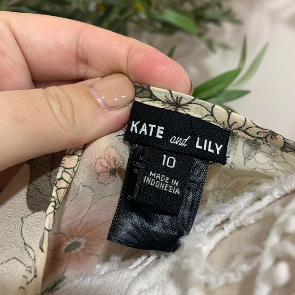 Kate and Lily Floral Dress Sz 10 - Picture 4 of 4